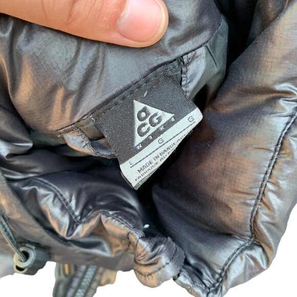 Vintage Nike ACG Lava Flow Puffer Jacket Large Black - Picture 3 of 16